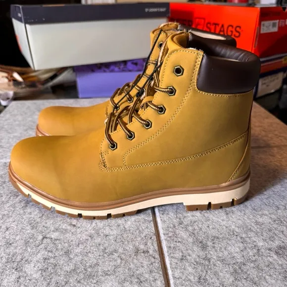 St John’s Bay Men's Tan Work Boots | Size 11 | NWT | Offers Welcome!
