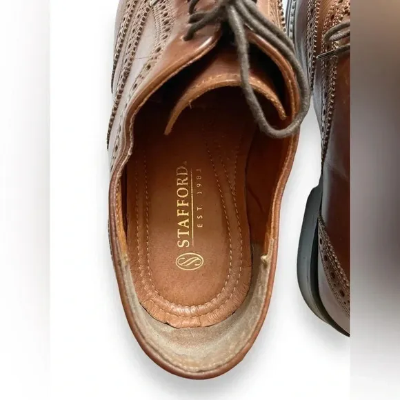 Stafford Logan Oxford Wing-Tip Leather Dress Shoes