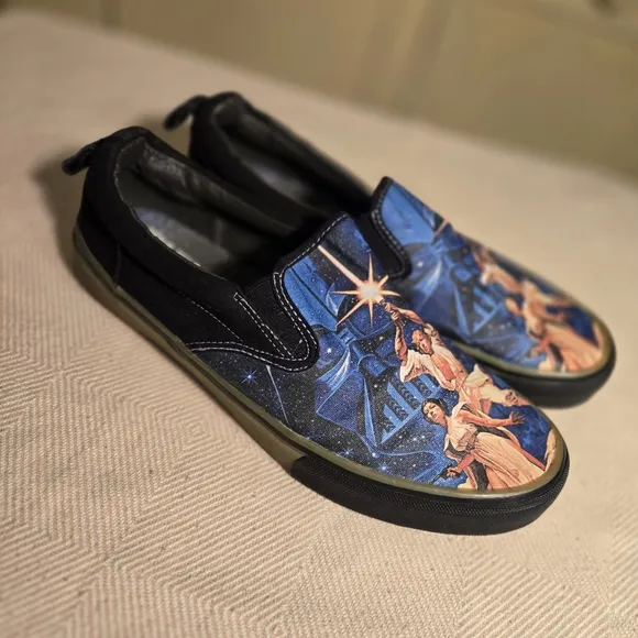Star Wars x Skechers Graphic Slip On Sneakers Men's 9.5 Euro 42.5 EUC