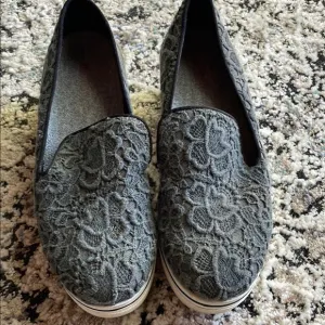 Stella McCartney Binx Slip On Platform Sneakers Gray Lace 39