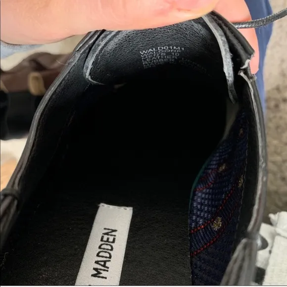 Steve Madden Black Leather Waldorf Laced Shoes
