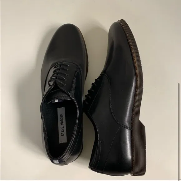 Steve Madden Black Leather Waldorf Laced Shoes