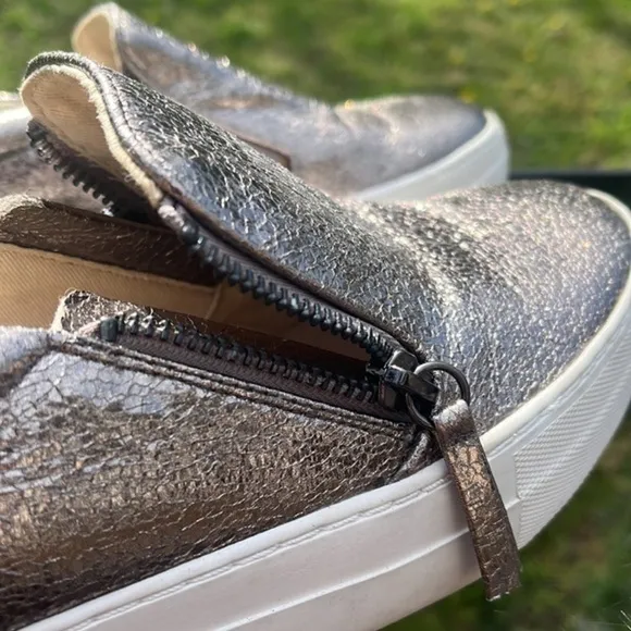 Steve Madden Glaammar Zip Platform Sneaker metallic color slip on