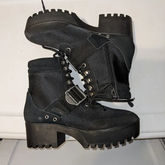 Steve Madden Grady Black Boots 7 new