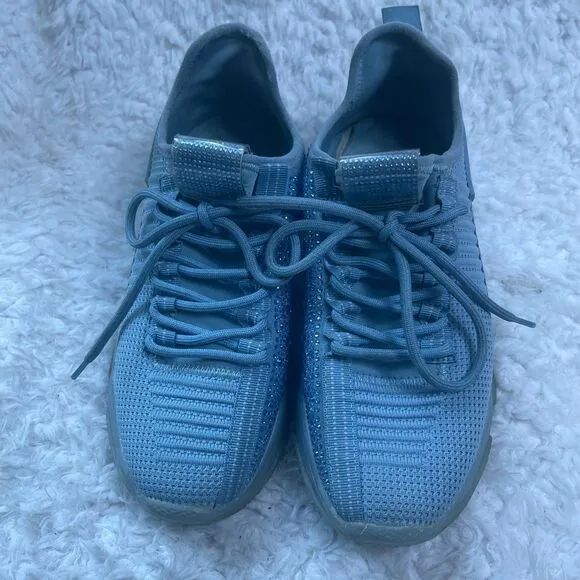 Steve Madden Maxima Blue Rhinestone Embellished slip on Sneakers Size9.5M