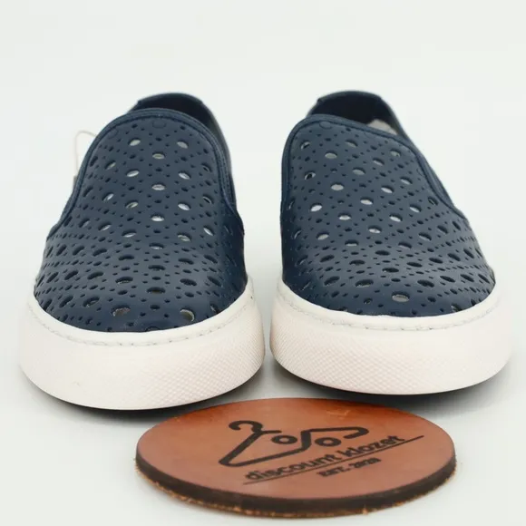 STOKTON Slip On Sneakers