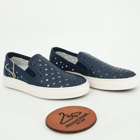 STOKTON Slip On Sneakers