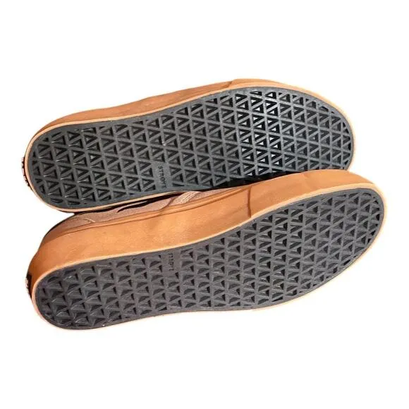 Straye Men's 10.5 Vista XR Slip On Sneakers Acid Drop Tan Black Flame Emo Grunge