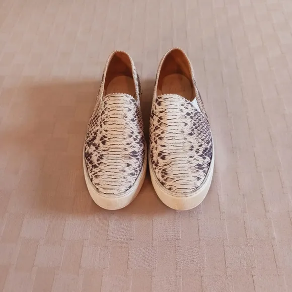 Stuart Weitzman Faux Snakeskin Slip On Sneakers
