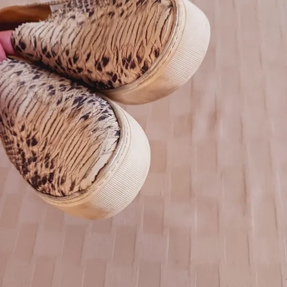 Stuart Weitzman Faux Snakeskin Slip On Sneakers