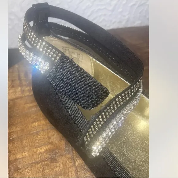 STUART Weitzman Girls Fannie Glow Rhinestone Designer Dress Flats Shoes, Size 2