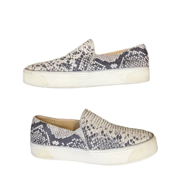 Stuart Weitzman Nuggets Snake PrintShoes Slip on