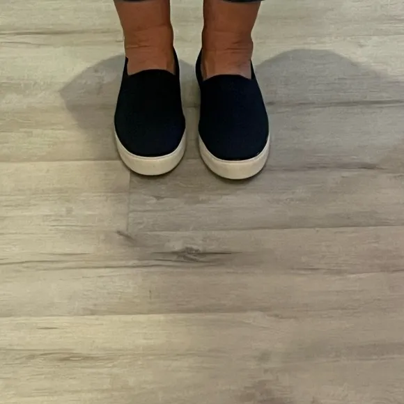 Stuart Weitzman   Slip on Sneakers