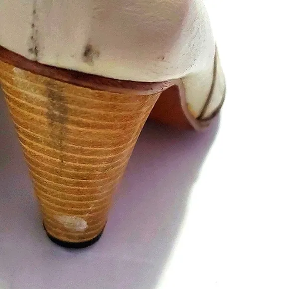 Studio F Boho Chic Cream Leather Ruched Heeled Boots Made in Colombia