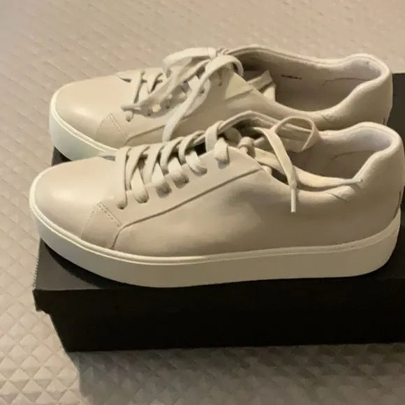 Stylish Cream Sneakers