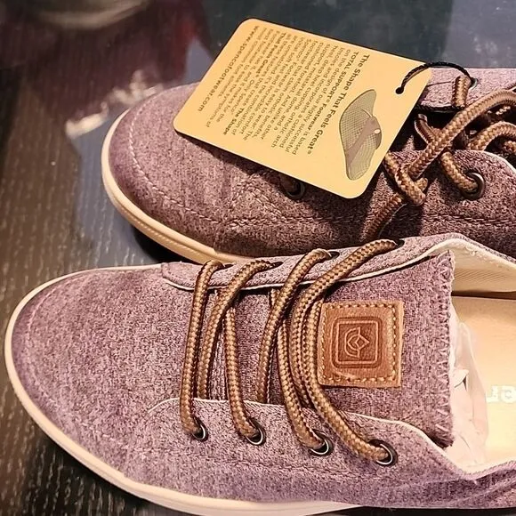 Stylish Spencer  Purple Casual Sneakers size 6