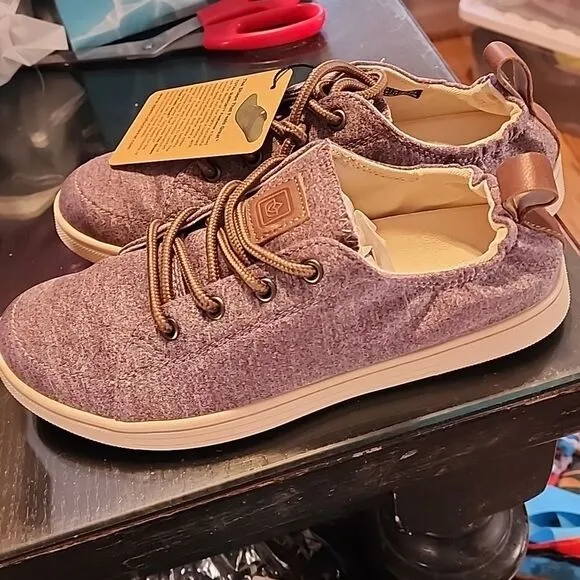 Stylish Spencer  Purple Casual Sneakers size 6