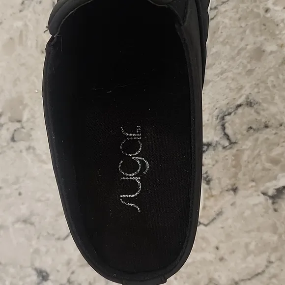 Sugar Kallie2 Black Quilted Slip-On Sneakers Women's Size 8.5