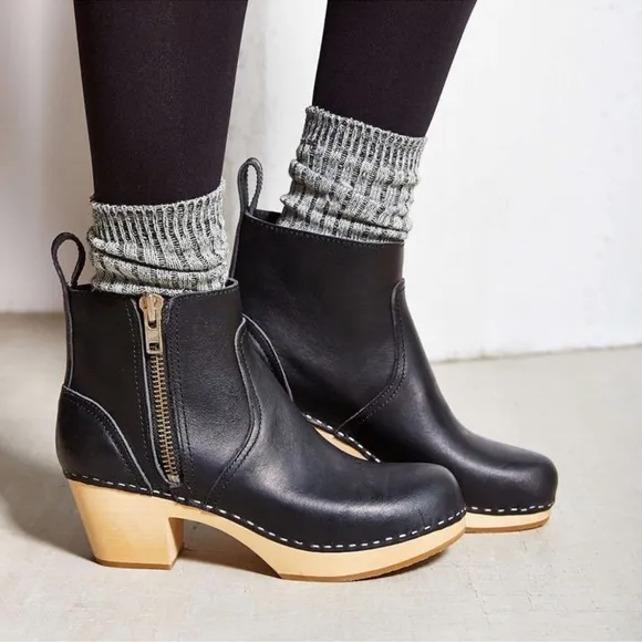Swedish Hasbeens Zip It Emy Clog Boots Black Sz 39