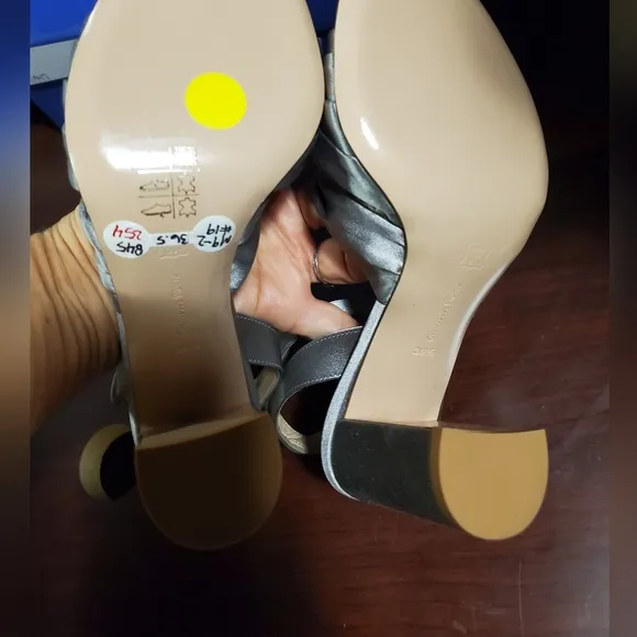 Sz 36.5 NIB $845 Gianvito Rossi sandals