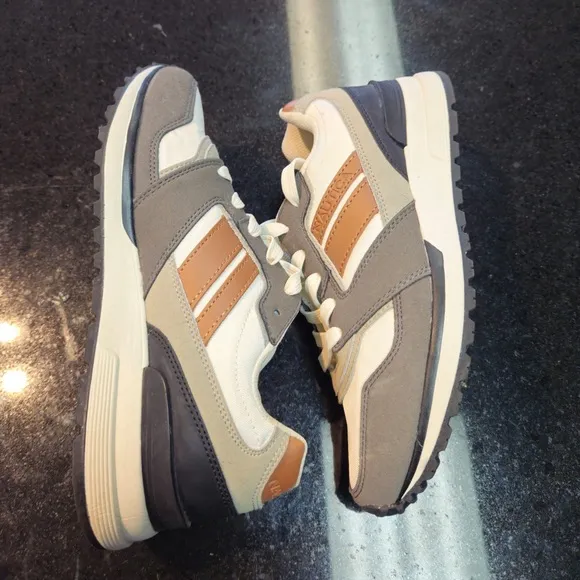 Sz 7.5 Men's Nautica Casual Sneakers Low-top Lace-up Fabric &amp; Faux Leather Upper