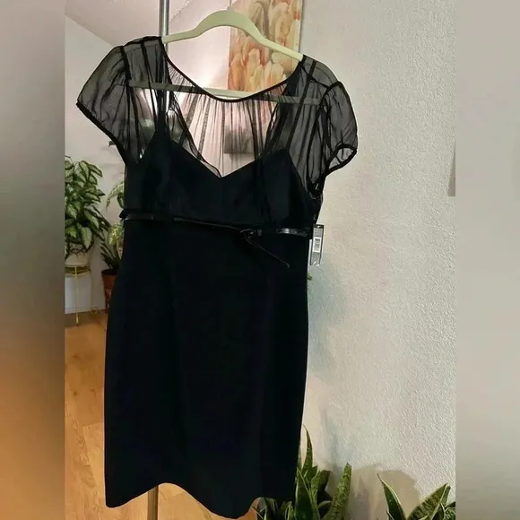 Tahari black dress size 10P (petite)