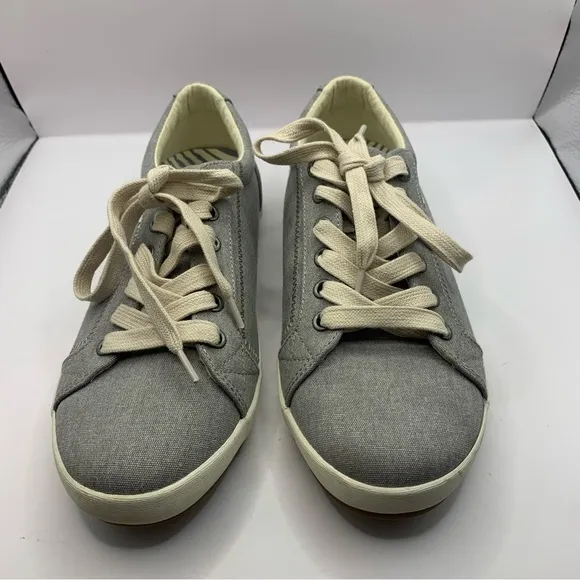 Taos Star Gray Wash Lace Up Canvas Sneakers Shoes Womens Size 7.5W