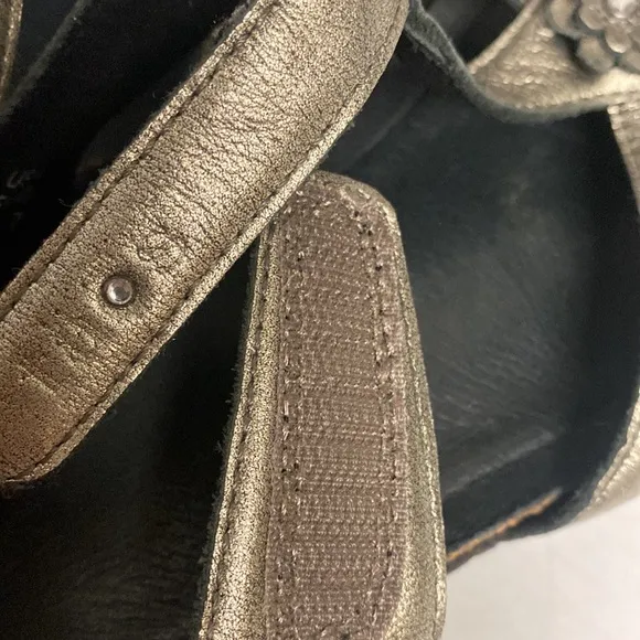 TAOS Tender Wedge Bronze Sandal Shoes Size 10