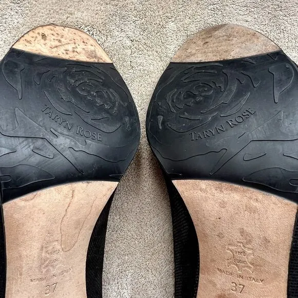 Taryn Rose Patterned Black Leather Peep Toe Pumps Block Heel Women 37 US 6.5 - 7