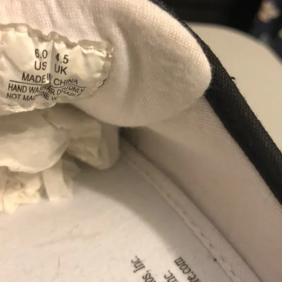 The Bradford Exchange Sneakers/ Betty Boop