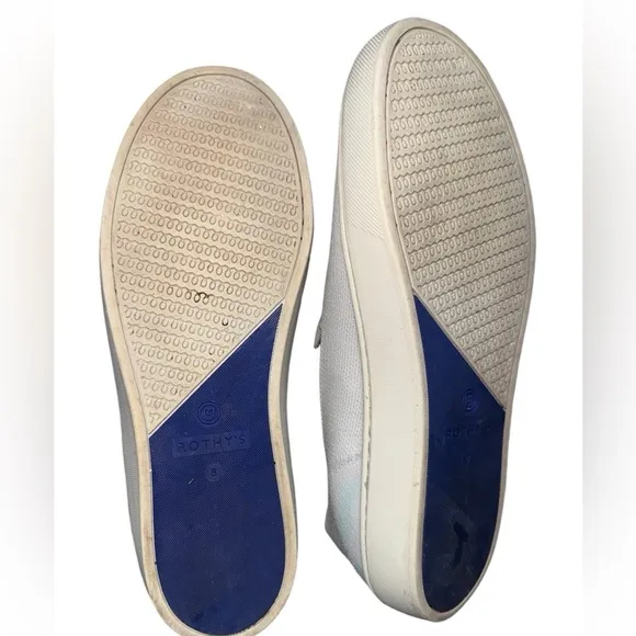 The Original Slip On Sneaker in Bright White Size 8