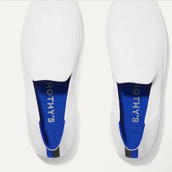 The Original Slip On Sneaker in Bright White Size 8