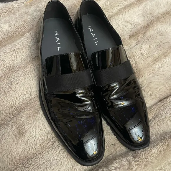 The rail men’s leather upper 11.5