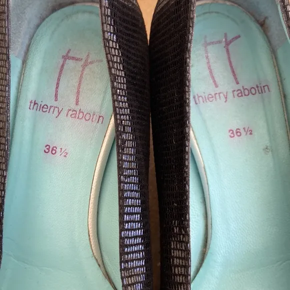 Thierry Rabotin Zinnia Peep Toe Pumps Low Heel Shoes Women's Size 6 (EU 36.5)