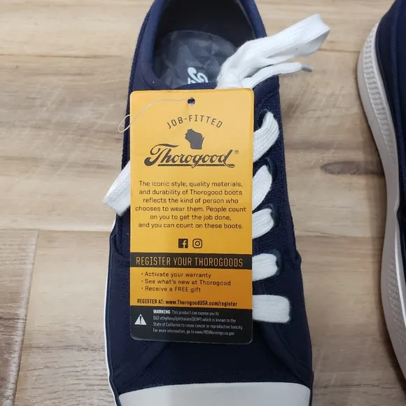 Thorogood Warehouse Won Low Top Navy Blue Composite Safety Toe Men's Size 7 Wome