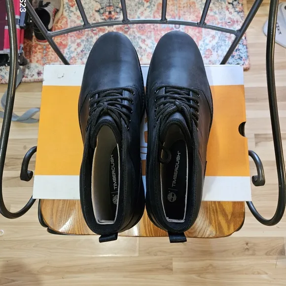 Timberland Black Boots Durable Nubuck Design