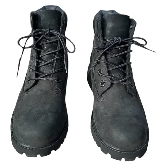 Timberland kids black boots size 5