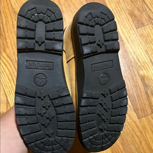 Timberland Tan and Black Winter Boots with Durable Soles