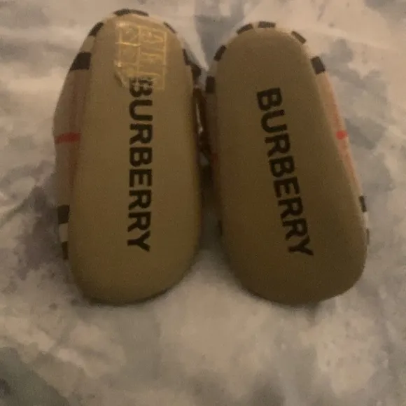 Toddler Burberry dress and shoes.