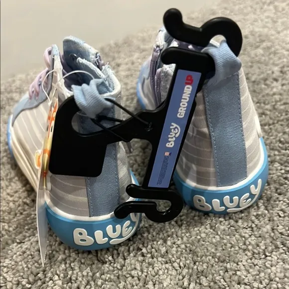 Toddler girls size 9 lot of 4 pair of shoes