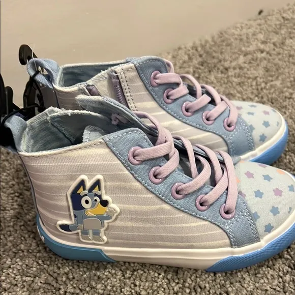 Toddler girls size 9 lot of 4 pair of shoes