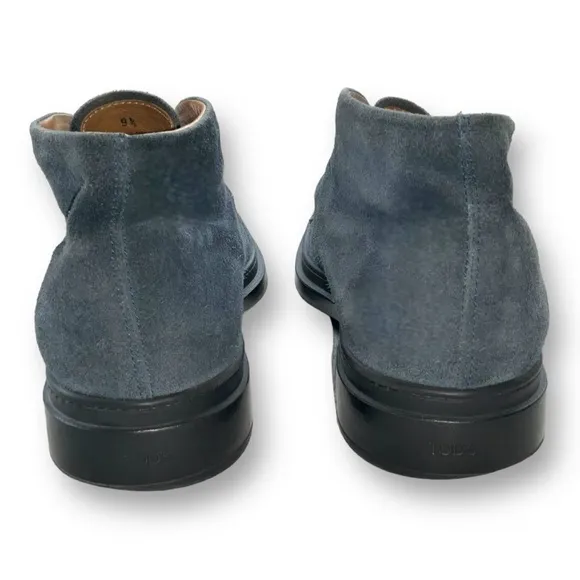 Tod’s Men’s Midnight Blue Chukka Suede Boots Size 9.5