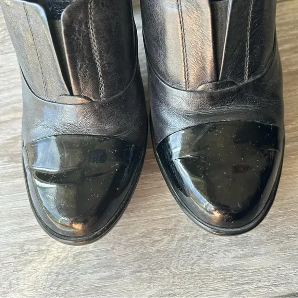 Tod’s Patent Smooth Mixed Leather Studded Block Heel Ankle Boots Made in Italy