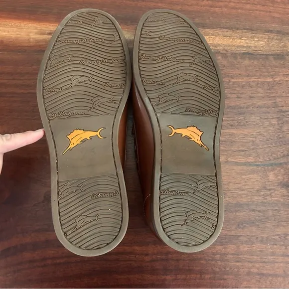 Tommy Bahama Naples All Over Woven Drivers Brown Leather Shoes Size 9.5