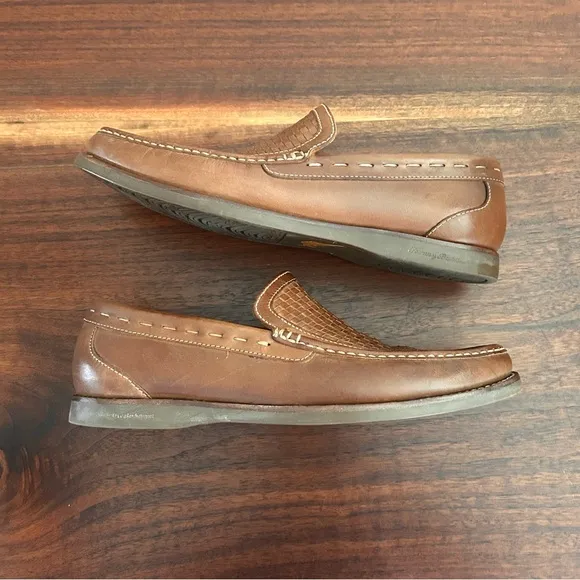 Tommy Bahama Naples All Over Woven Drivers Brown Leather Shoes Size 9.5