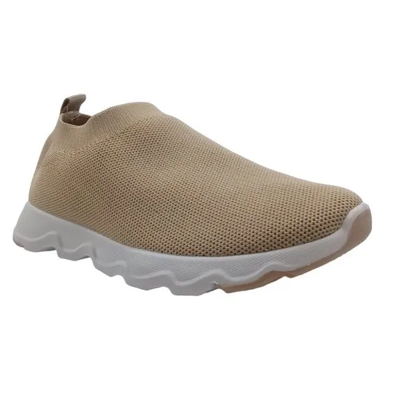 Tommy Bahama Women's NEW Slip On Textile Comfort Tan Sneakers Memory Foam