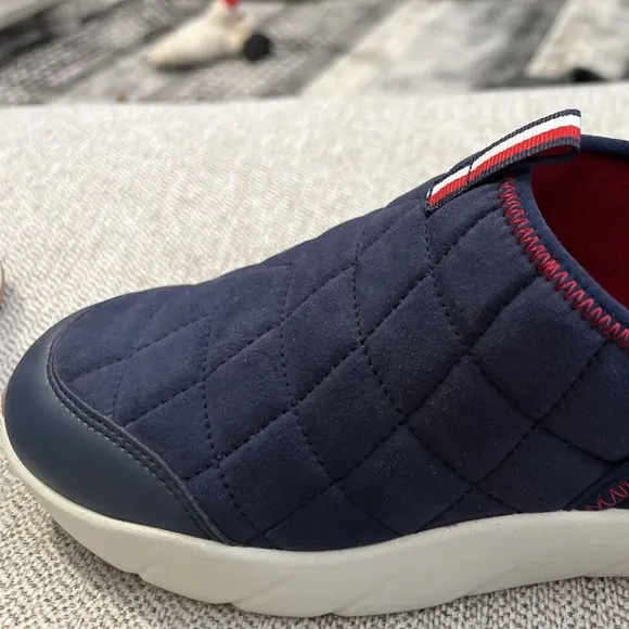 Tommy Hilfiger® Grizzly slip-on (Men's) size 10