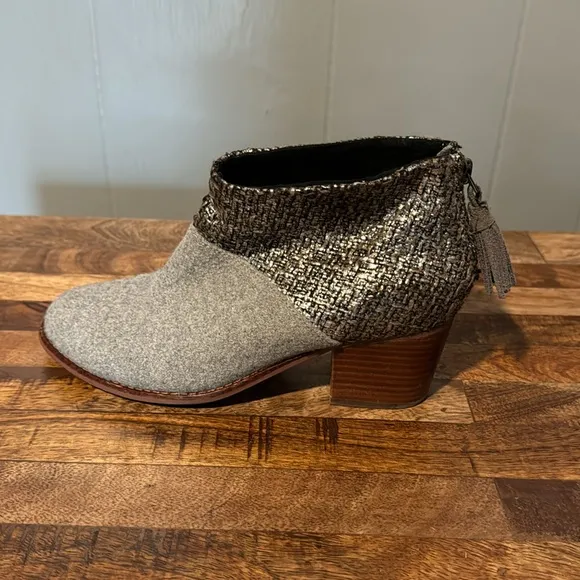 TOMS Ankle Booties, Gray, Silver, Cloth, Heel, Boho, Size 7