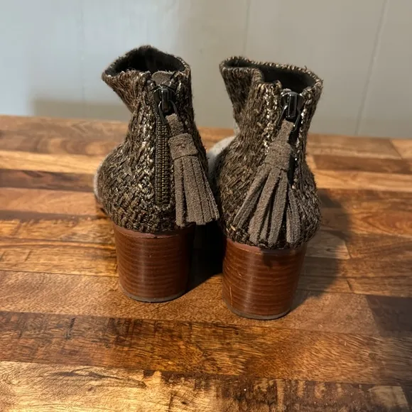 TOMS Ankle Booties, Gray, Silver, Cloth, Heel, Boho, Size 7