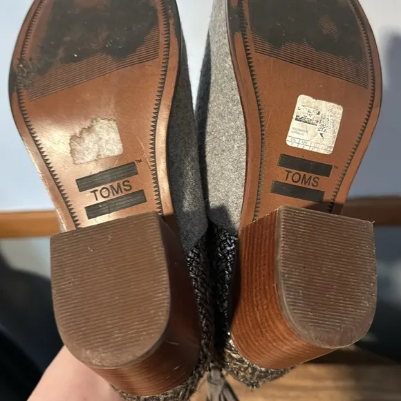 TOMS Ankle Booties, Gray, Silver, Cloth, Heel, Boho, Size 7